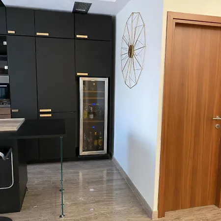 Exzellent Apartathens 120qm, Near Metro M2 *