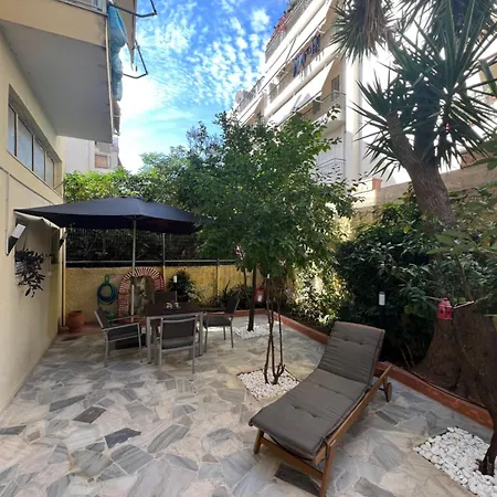 Apartment Exzellent Apartathens 120qm, Near Metro M2 *