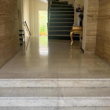 Apartment Exzellent Apartathens 120qm, Near Metro M2 *